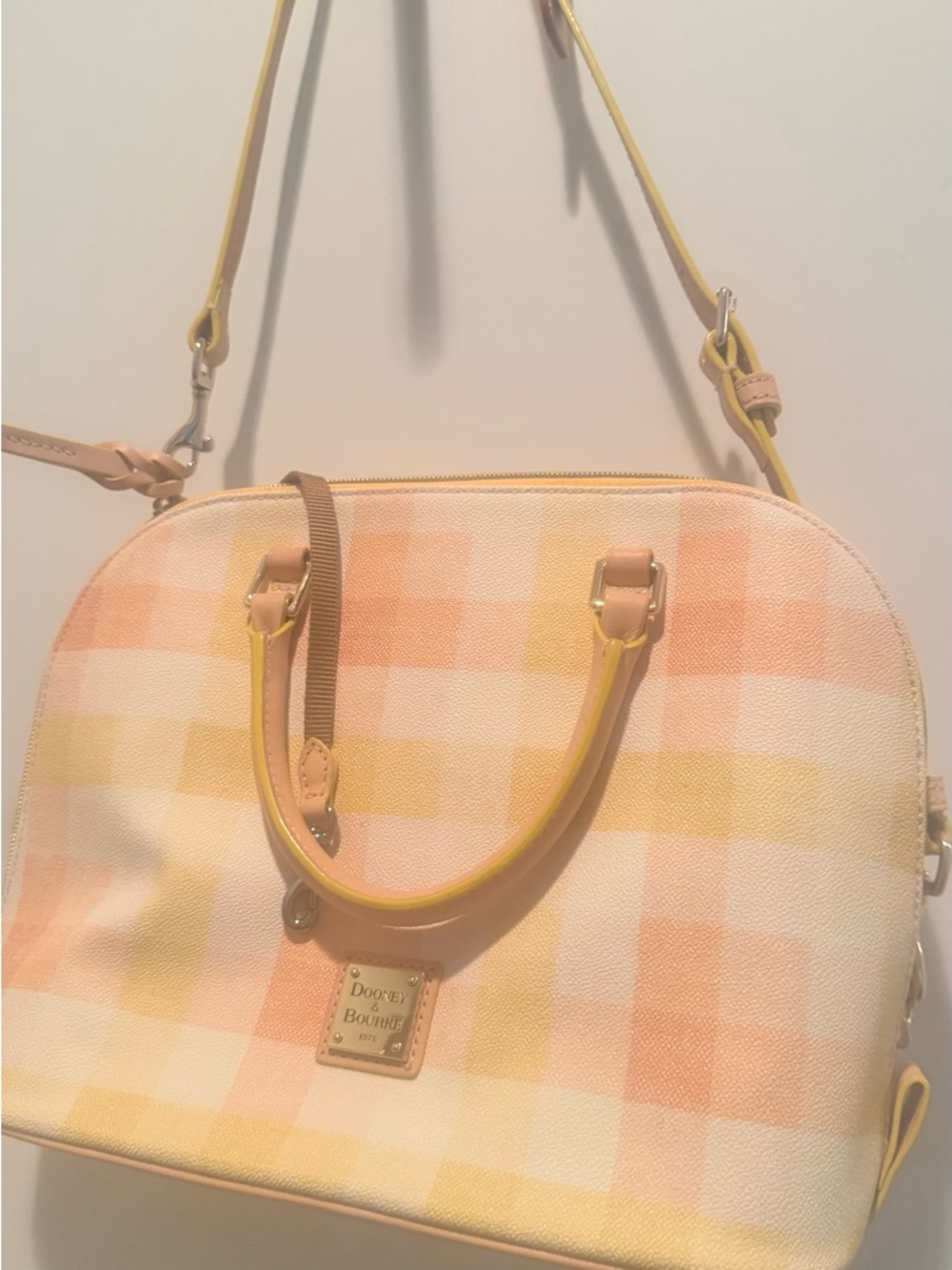 Dooney & Bourke..Women’s Checked Satchel Bag in Peach and Yellow NWOT - Picture 9 of 12
